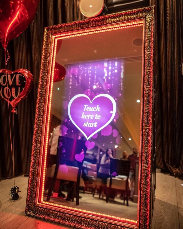 Revolutionizing Events with Selfie Mirror Photo Booth Rental